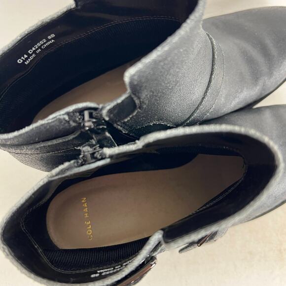 Cole Haan Rooney Short Boots Women's 8 Black Leather Comfort Buckle Strap D42552 - Picture 9 of 10